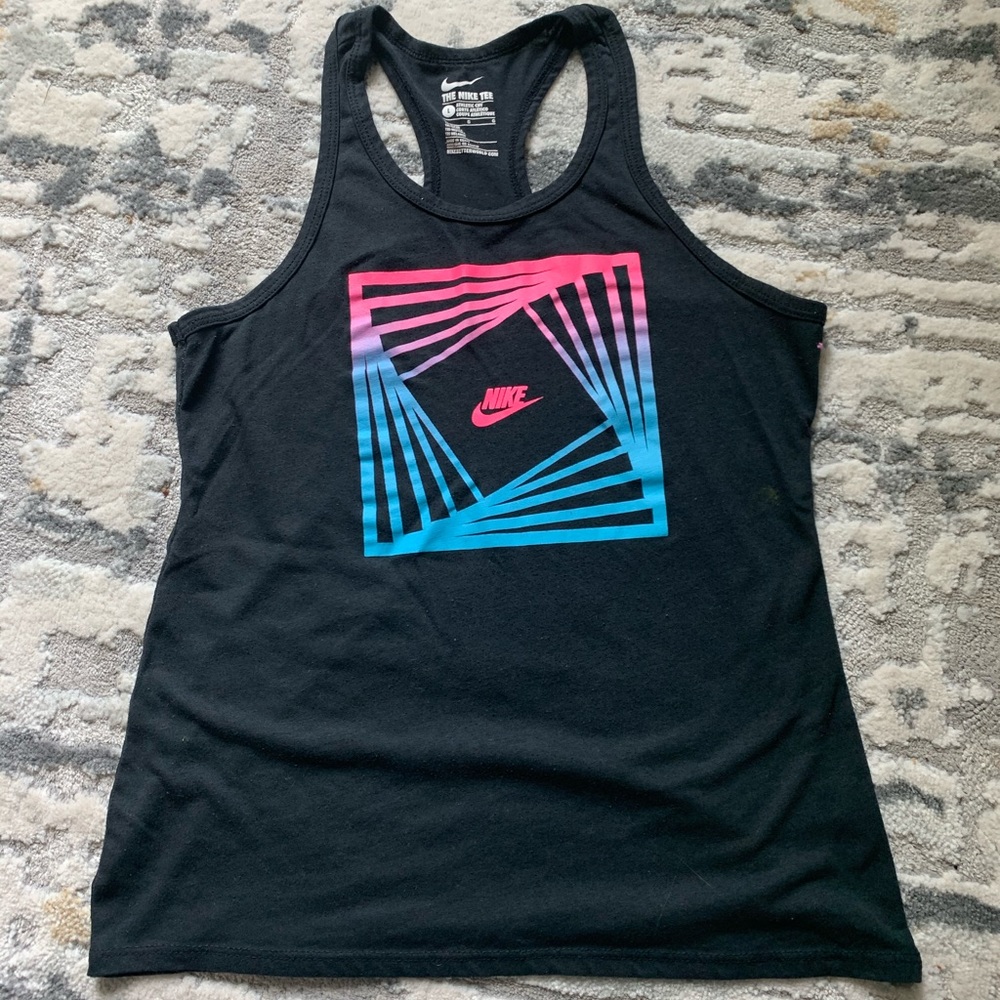 nike tank top!